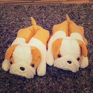 Bulldog Slippers!